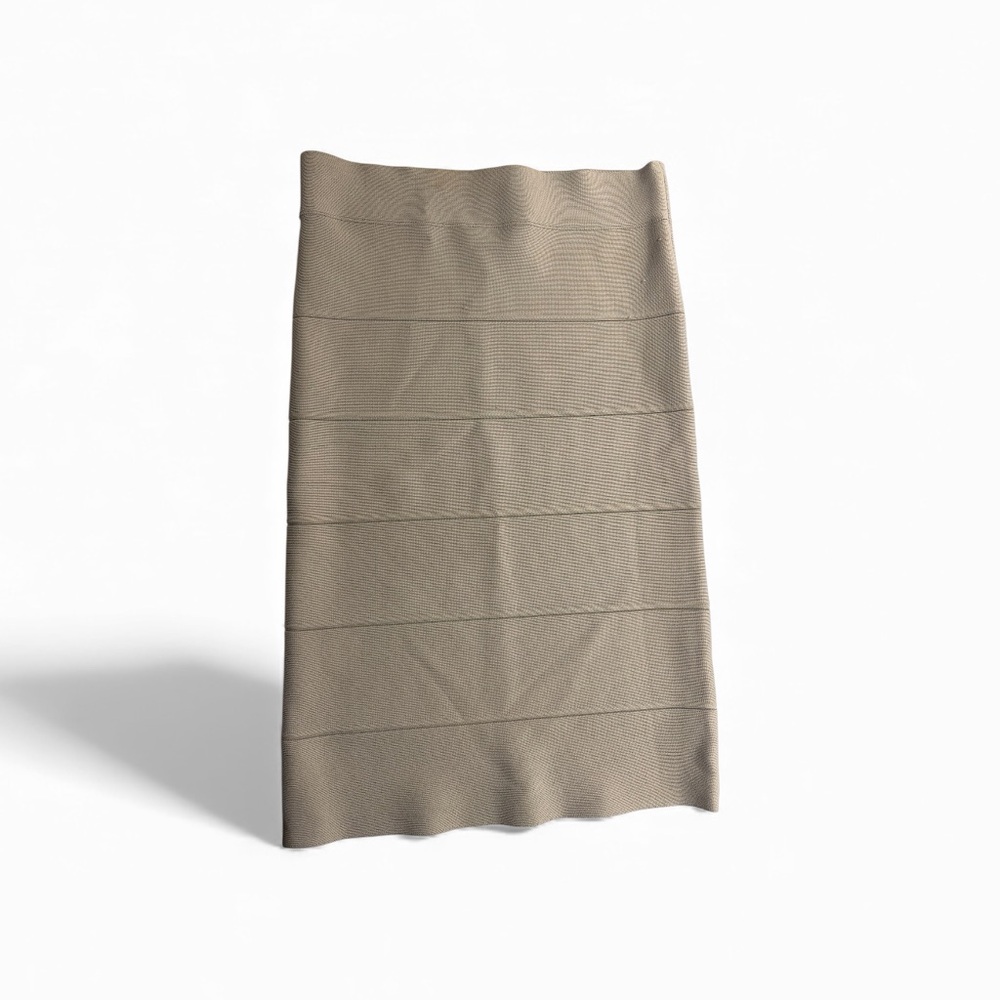 BCBGMAXAZRIA Simone Pull-On Bandage Skirt,small - Picture 11 of 11